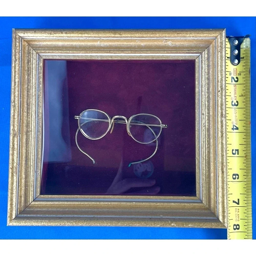 Antique Victorian Child's Round Gold Wire Rim Eyeglasses‎ Shadowbox Display